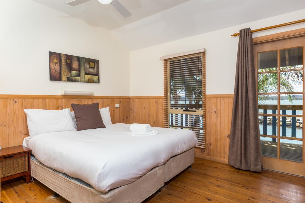 Batemans Bay Marina Resort Extérieur photo