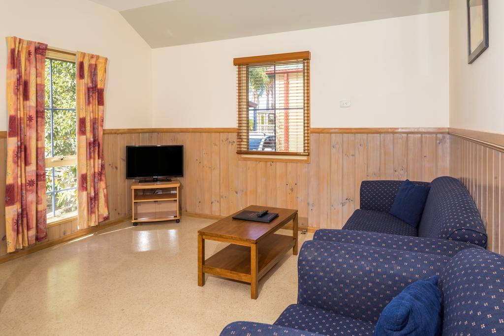 Batemans Bay Marina Resort Extérieur photo
