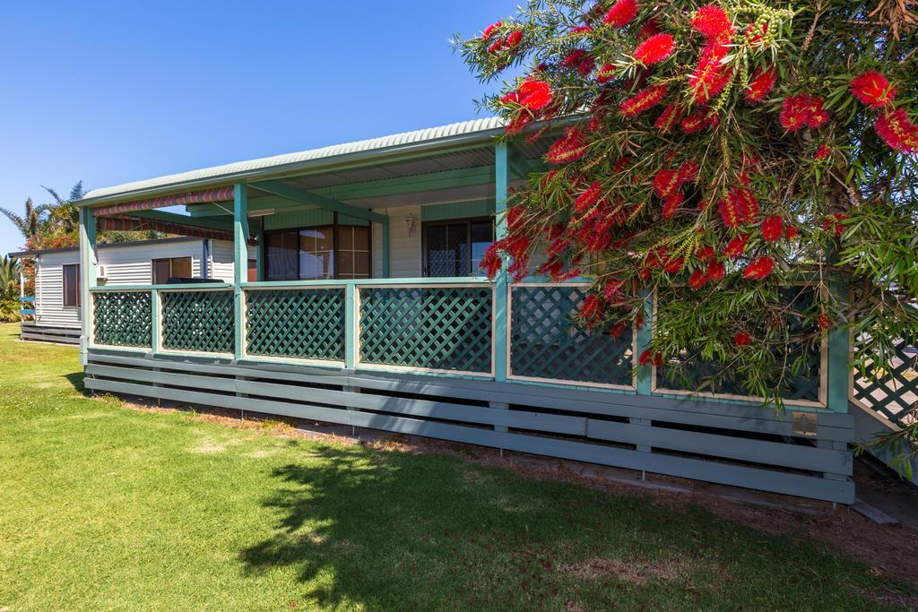 Batemans Bay Marina Resort Extérieur photo