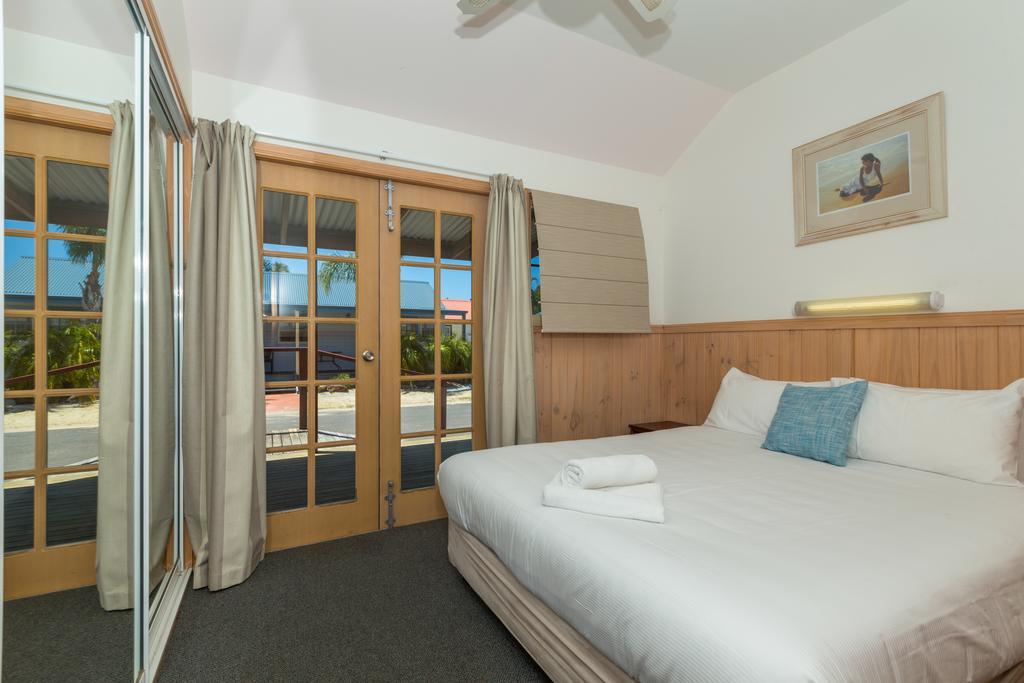 Batemans Bay Marina Resort Extérieur photo