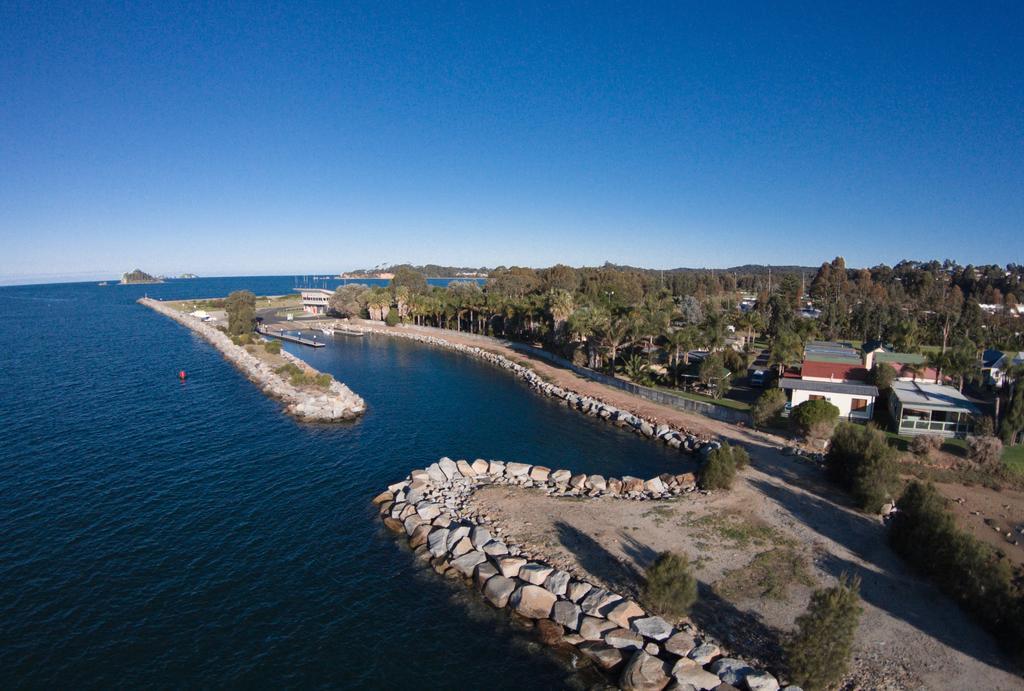 Batemans Bay Marina Resort Extérieur photo